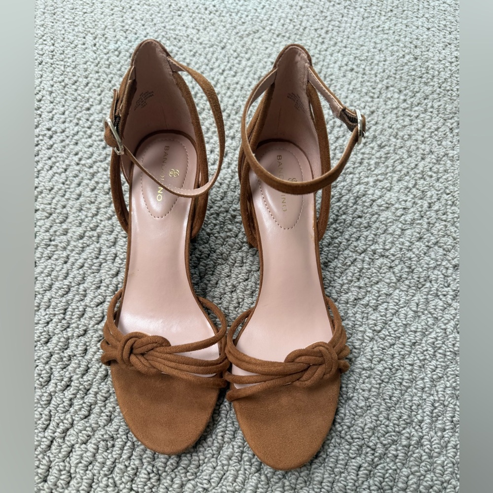 Bandolino Brown Suede Heels